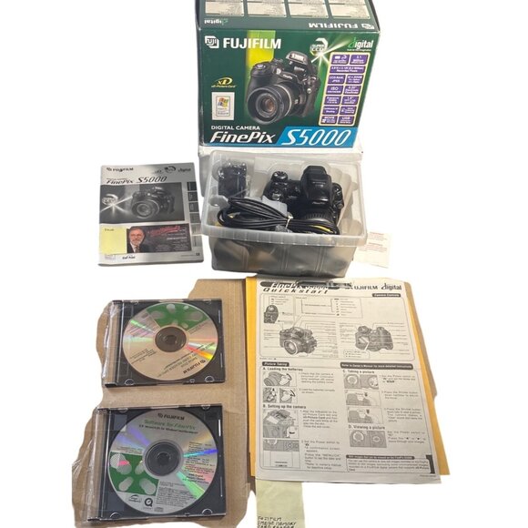 Fujifilm FinePix S5000 Digital Camera Kit W/ Manual Software & Accessories READ - Picture 1 of 16